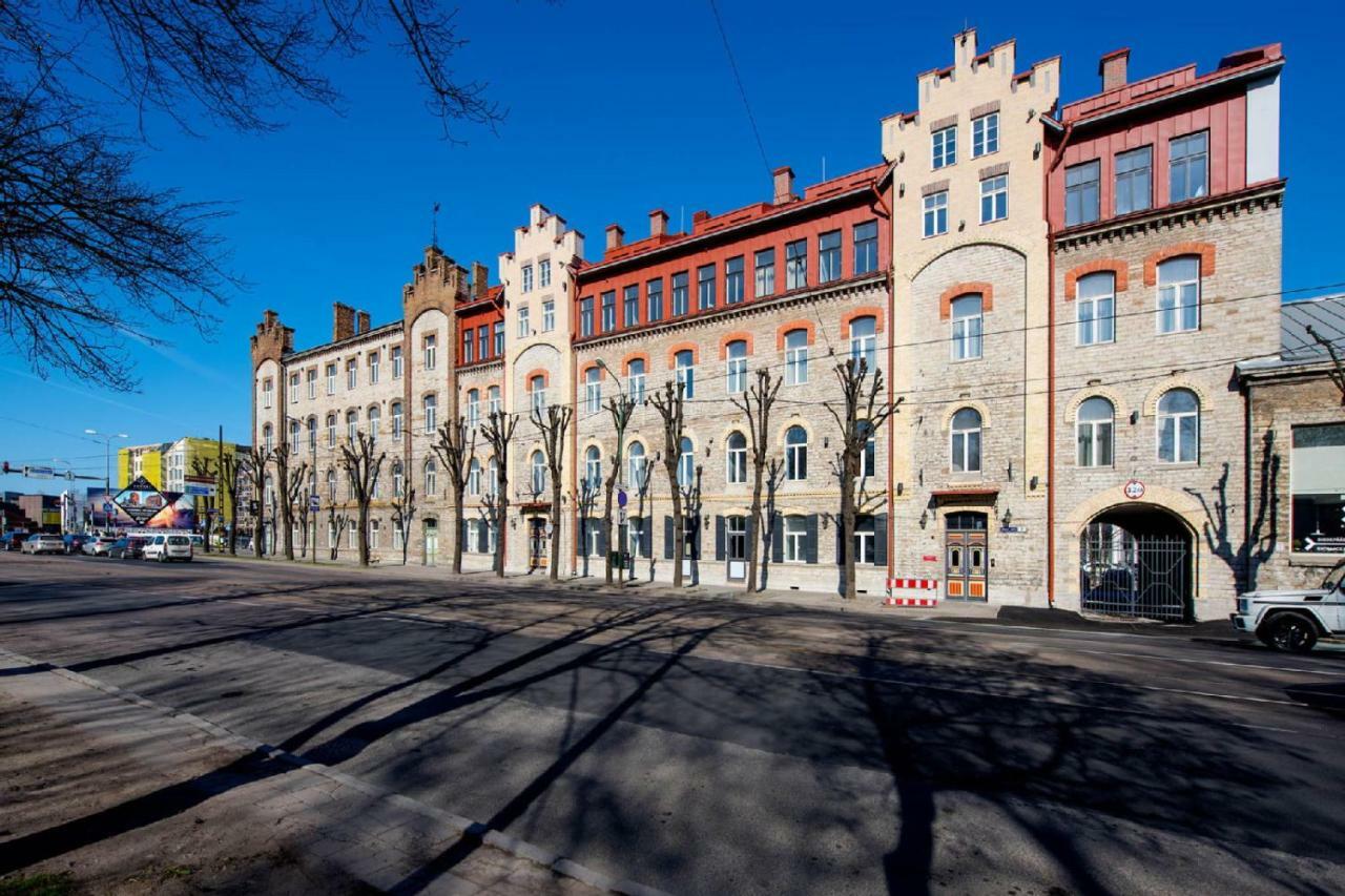Urban Two-Level Apartments 13 Tallinn Exterior photo